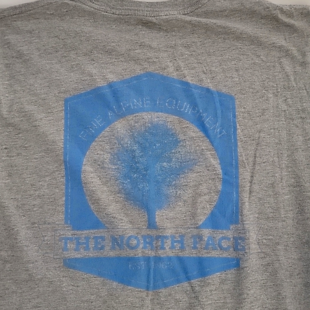 Mens The North Face Alpine tee shirt, size Small, excellent pre-owned owned